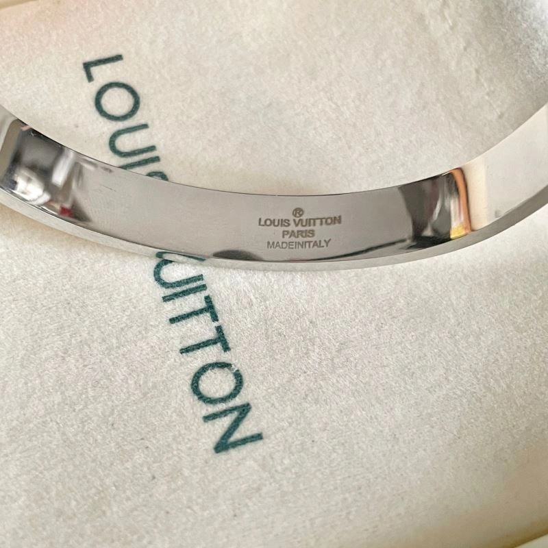 Upgraded Louis Vuitton Bracelets 250689