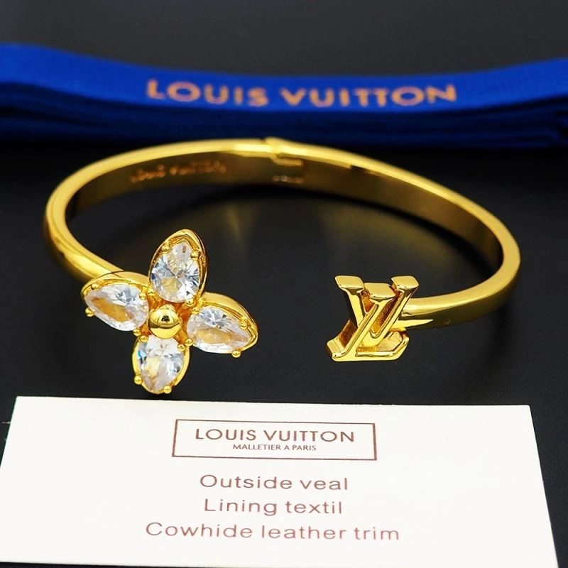 Louis Vuitton Bracelets Popular 250683