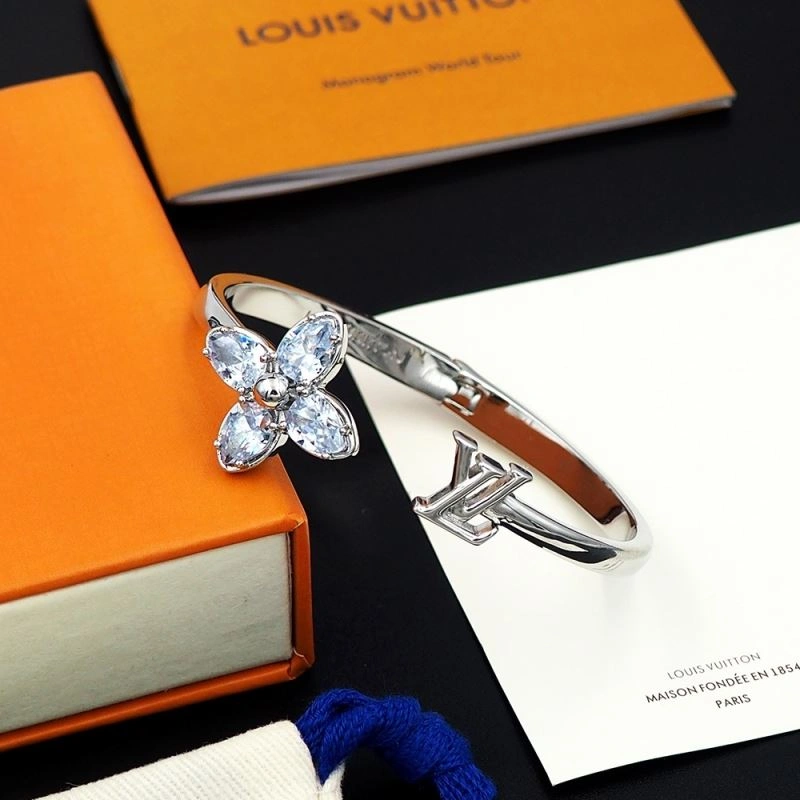 EasyCare Louis Vuitton Bracelets 250684