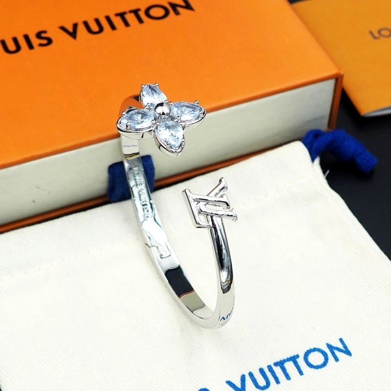 EasyCare Louis Vuitton Bracelets 250684