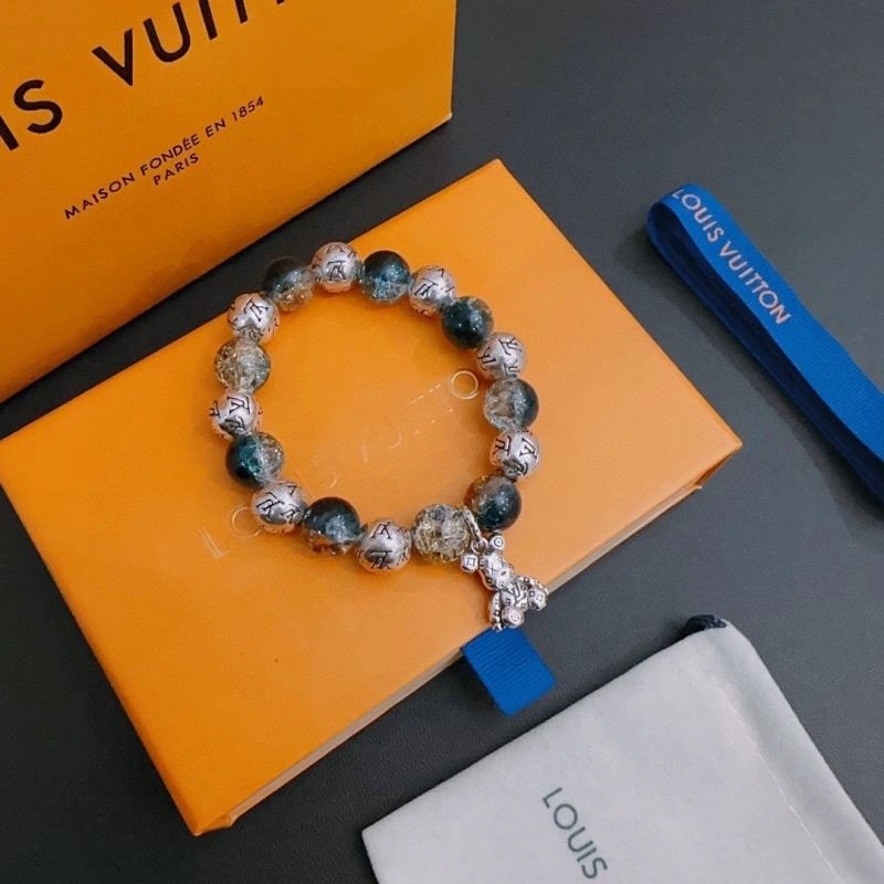 Louis Vuitton Bracelets Breathable 250680