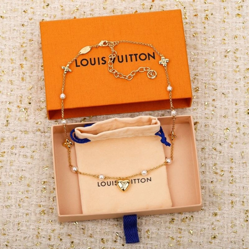 Louis Vuitton Bracelets Cozy 250654