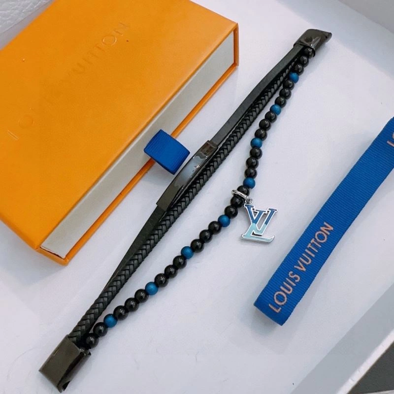 Louis Vuitton Bracelets Premium 250656