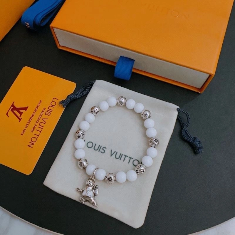 Louis Vuitton Bracelets Breathable 250338