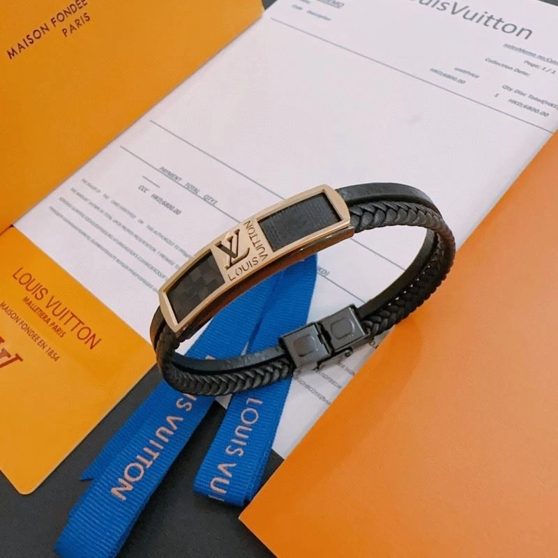 Louis Vuitton Bracelets Versatile 250321