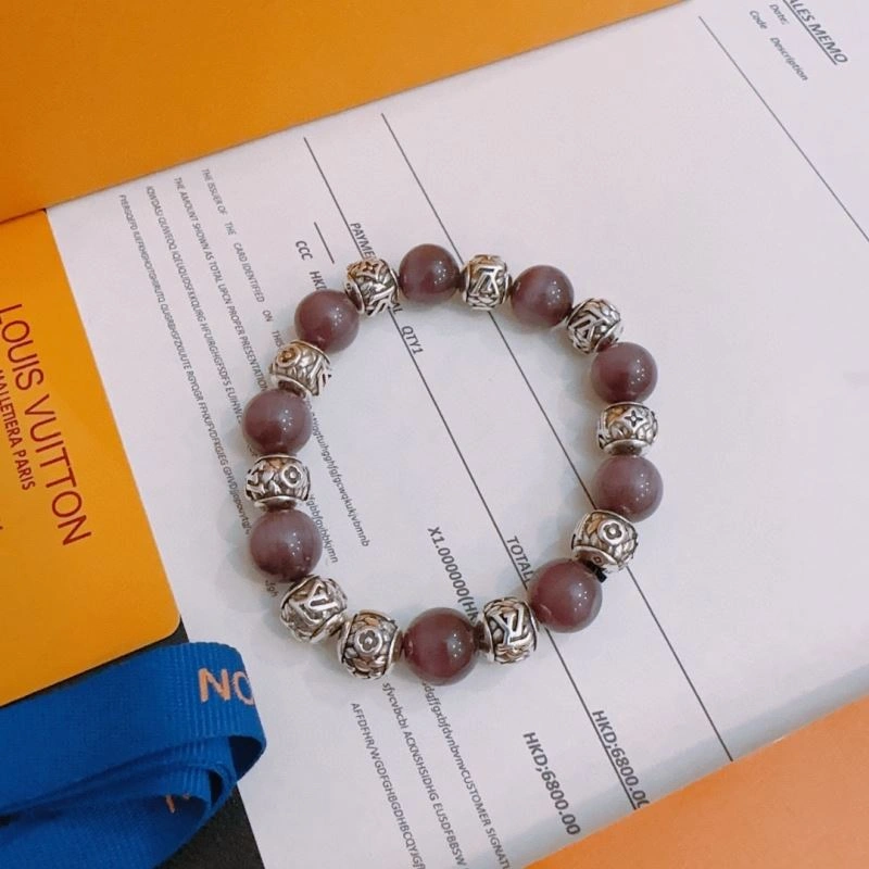 Louis Vuitton Bracelets Sporty 250340