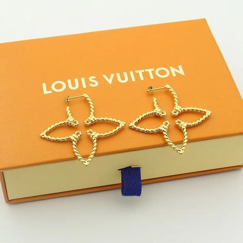 Refined Louis Vuitton Bracelets 250317