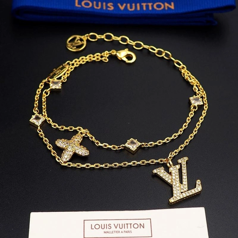 ZipUp Louis Vuitton Bracelets 250315