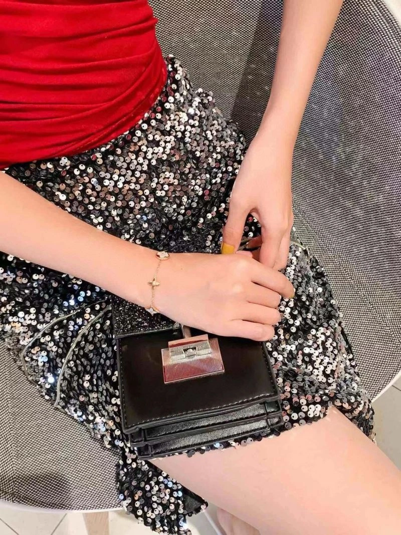 Louis Vuitton Bracelets Packable 250301