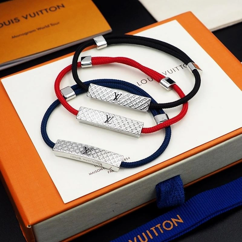 Stretchable Louis Vuitton Bracelets 250309