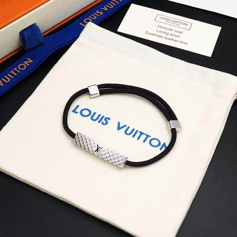 Stretchable Louis Vuitton Bracelets 250309