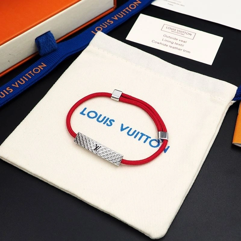 Stretchable Louis Vuitton Bracelets 250309