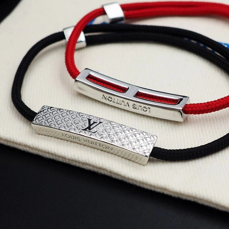 Stretchable Louis Vuitton Bracelets 250309