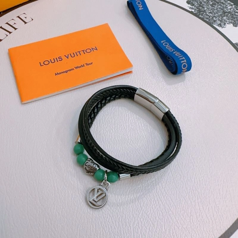 MoistureWicking Louis Vuitton Bracelets 250272