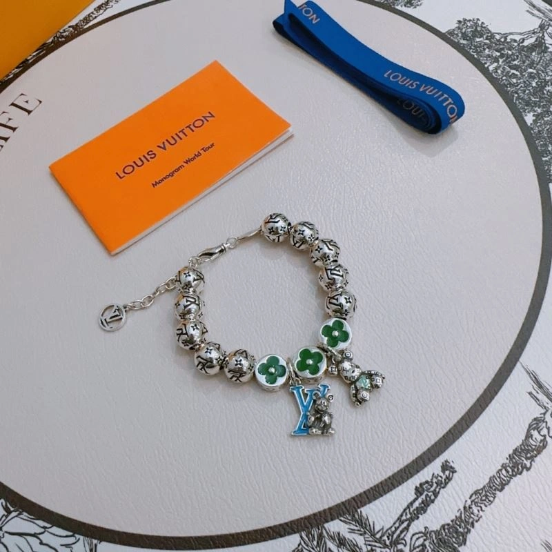 Louis Vuitton Bracelets Lightweight 250269
