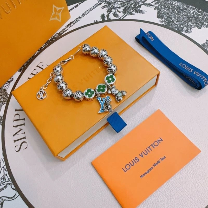 Louis Vuitton Bracelets Lightweight 250269