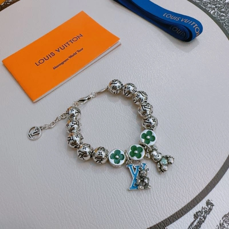 Louis Vuitton Bracelets Lightweight 250269