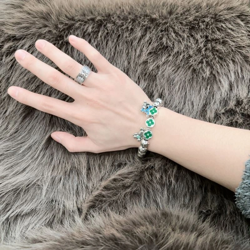 Louis Vuitton Bracelets Lightweight 250269