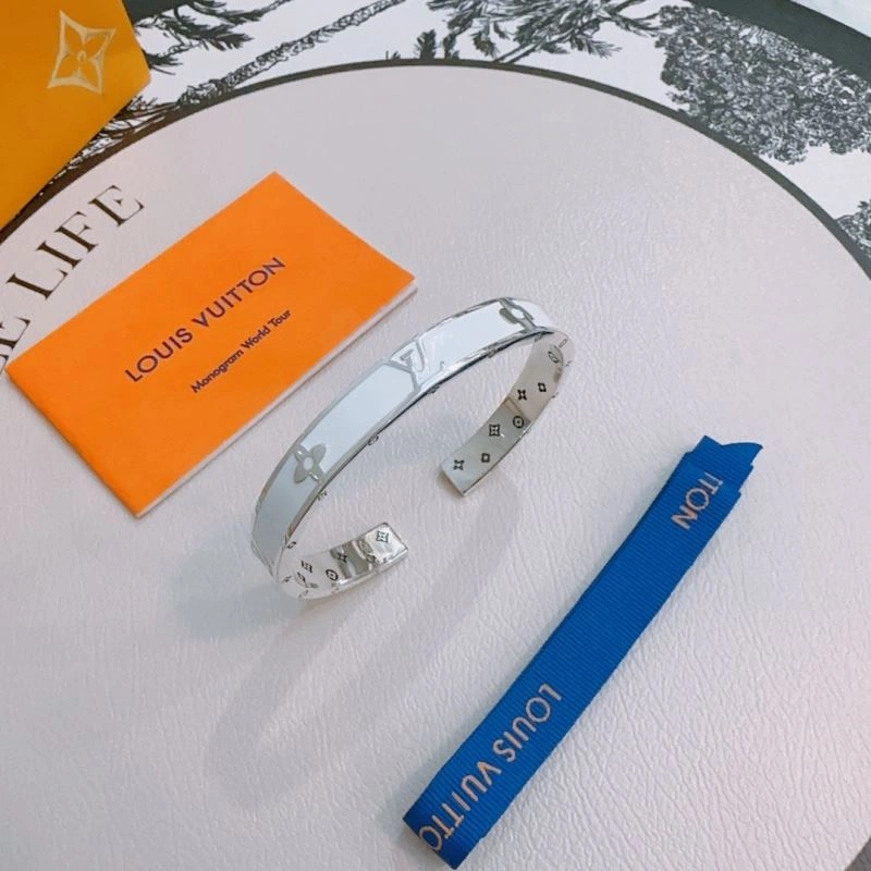 Louis Vuitton Bracelets HighPerformance 250244