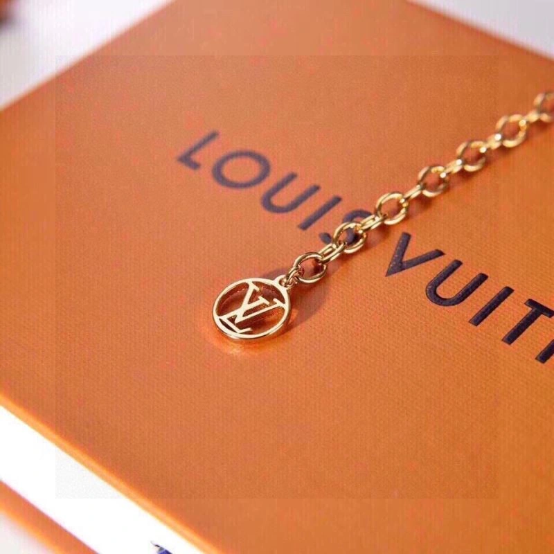 BestValue Louis Vuitton Bracelets 250253