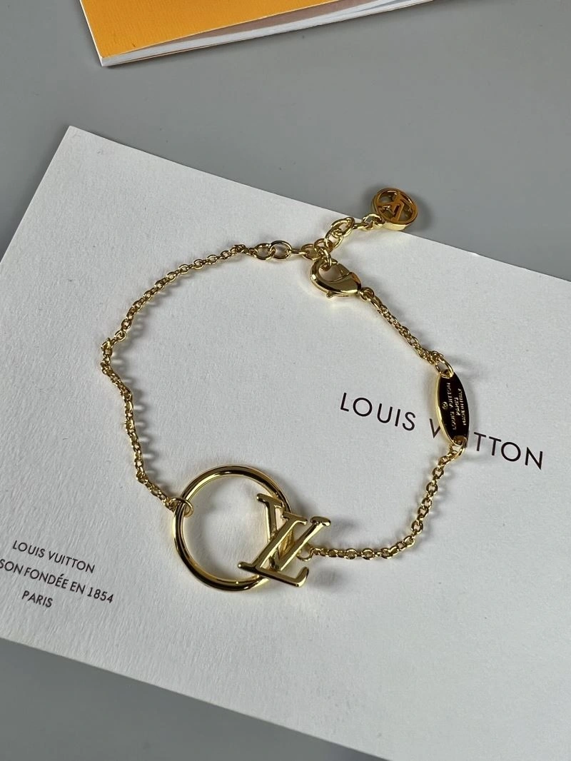 Louis Vuitton Bracelets Classic 250236