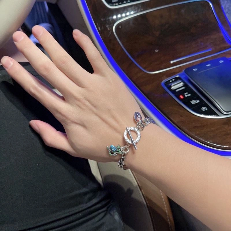 Louis Vuitton Bracelets Colorful 250237