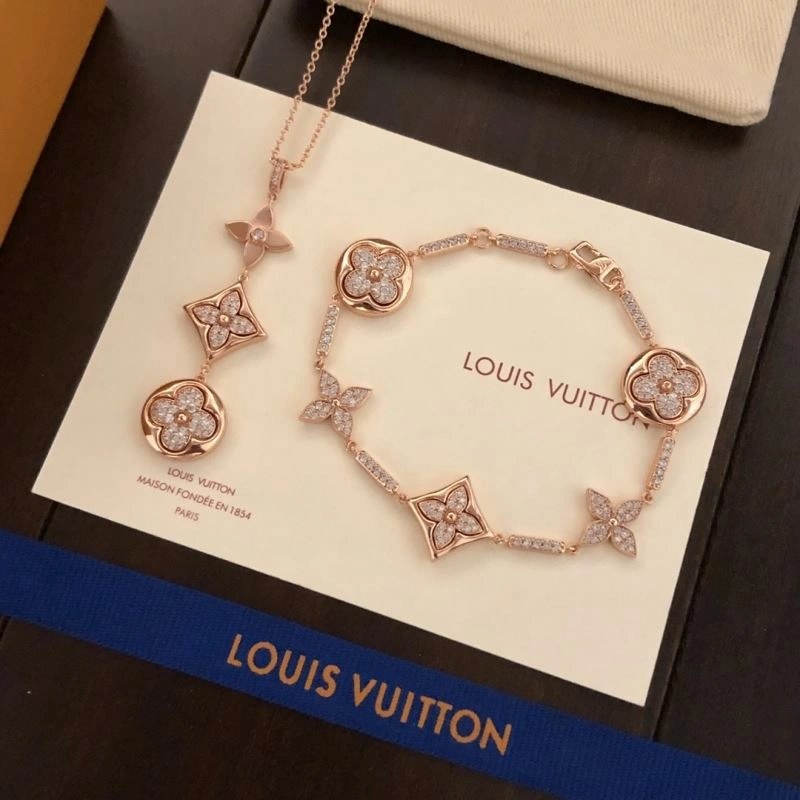 Louis Vuitton Bracelets Affordable 250232