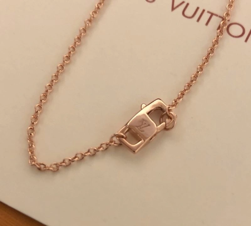 Louis Vuitton Bracelets Affordable 250232