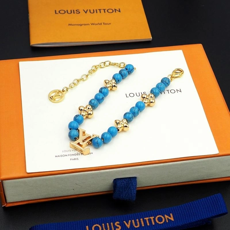 ComfortFit Louis Vuitton Bracelets 250227