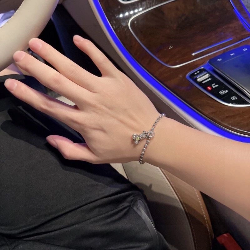 SmoothTexture Louis Vuitton Bracelets 249978