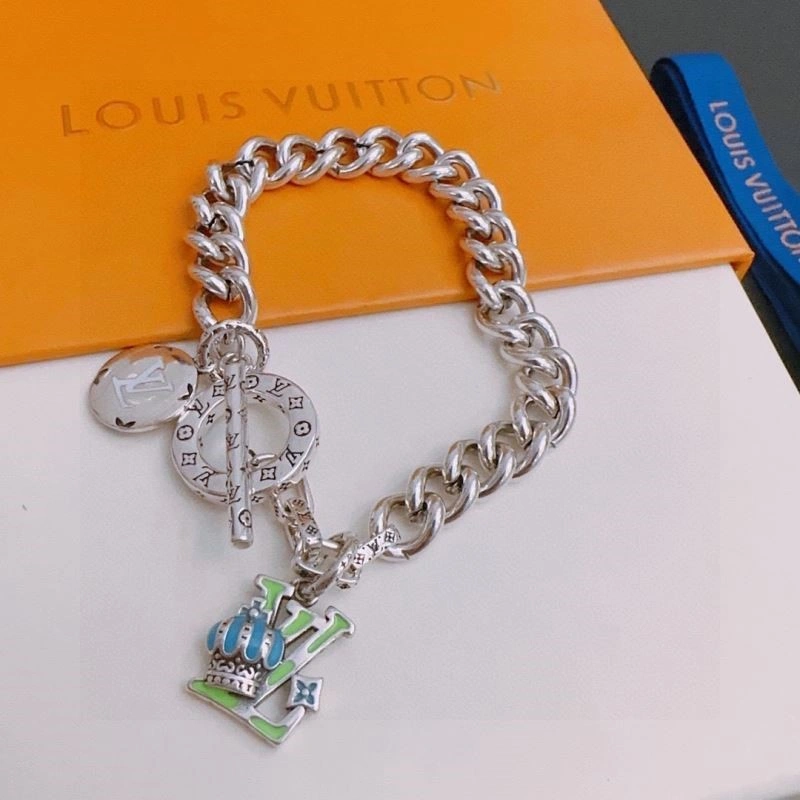 Popular Louis Vuitton Bracelets 249977