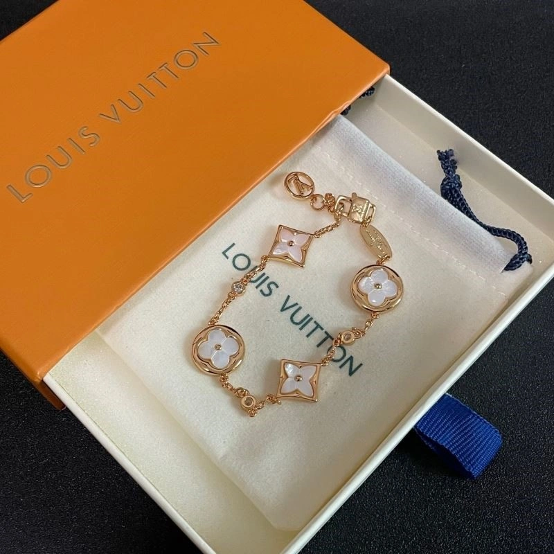 WeatherProof Louis Vuitton Bracelets 249972