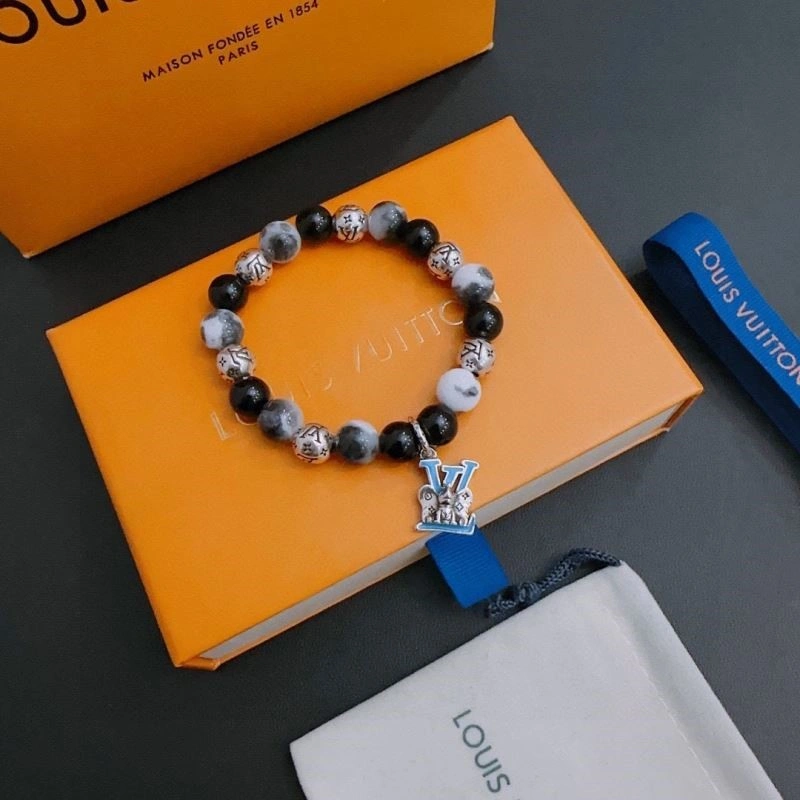 Louis Vuitton Bracelets DailyWear 249954