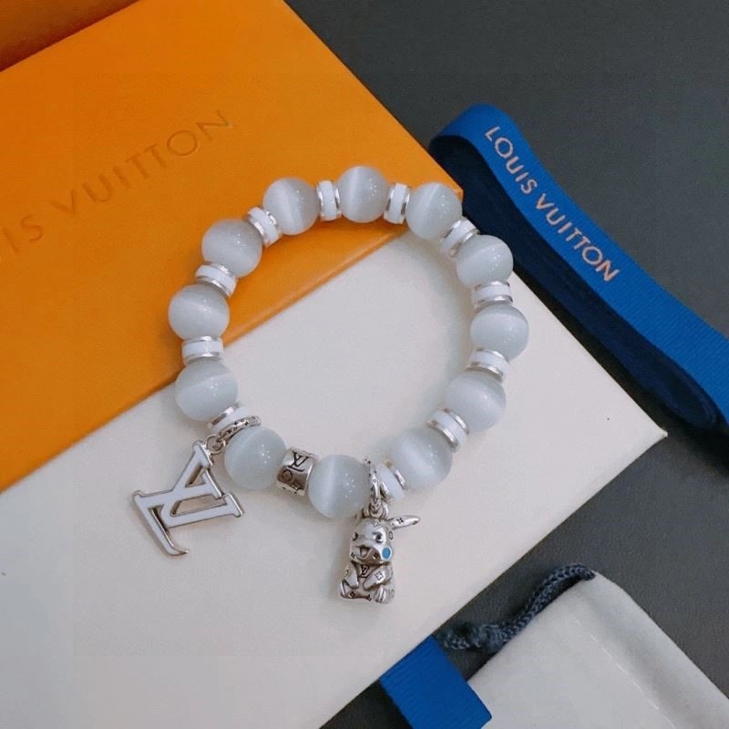 Casual Louis Vuitton Bracelets 249952
