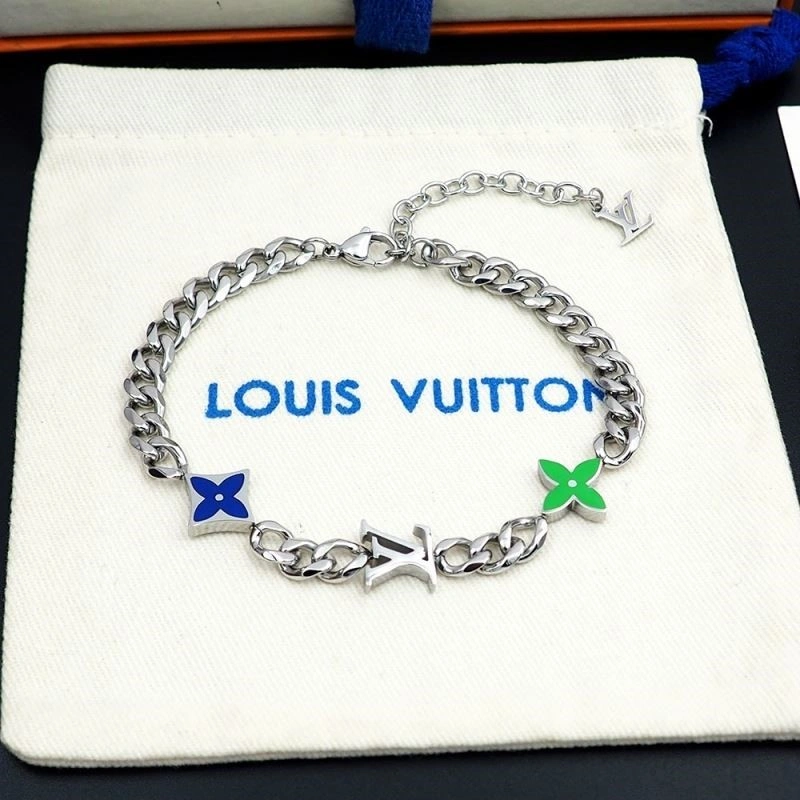 Snug Louis Vuitton Bracelets 249947