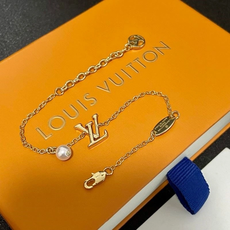Louis Vuitton Bracelets Timeless 249929