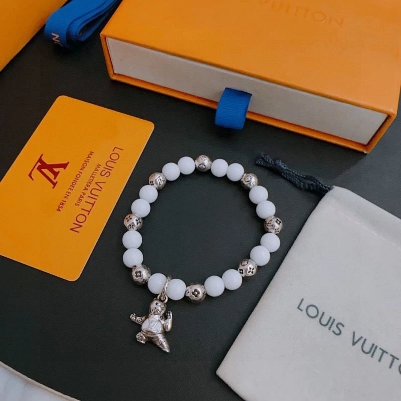 Louis Vuitton Bracelets Popular 249938