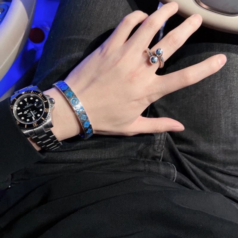 Louis Vuitton Bracelets Packable 249923