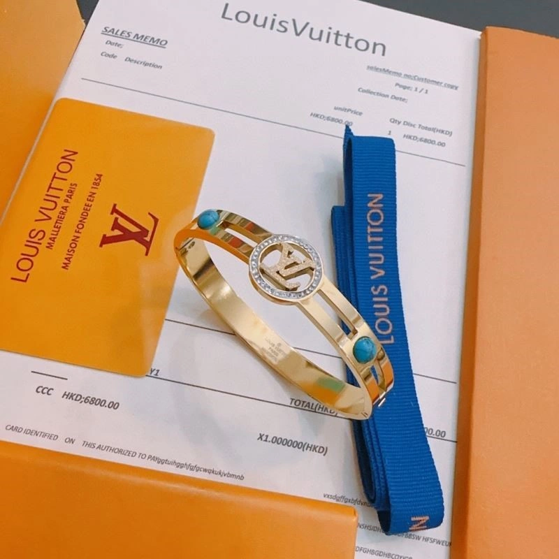 Supportive Louis Vuitton Bracelets 249918