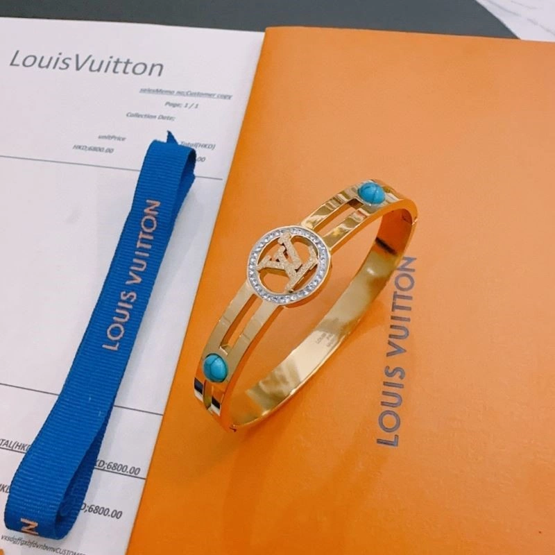 Supportive Louis Vuitton Bracelets 249918
