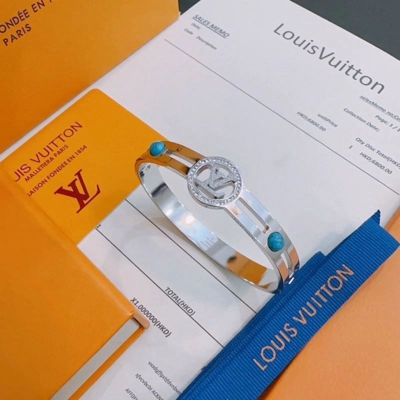 Louis Vuitton Bracelets MultiPurpose 249932