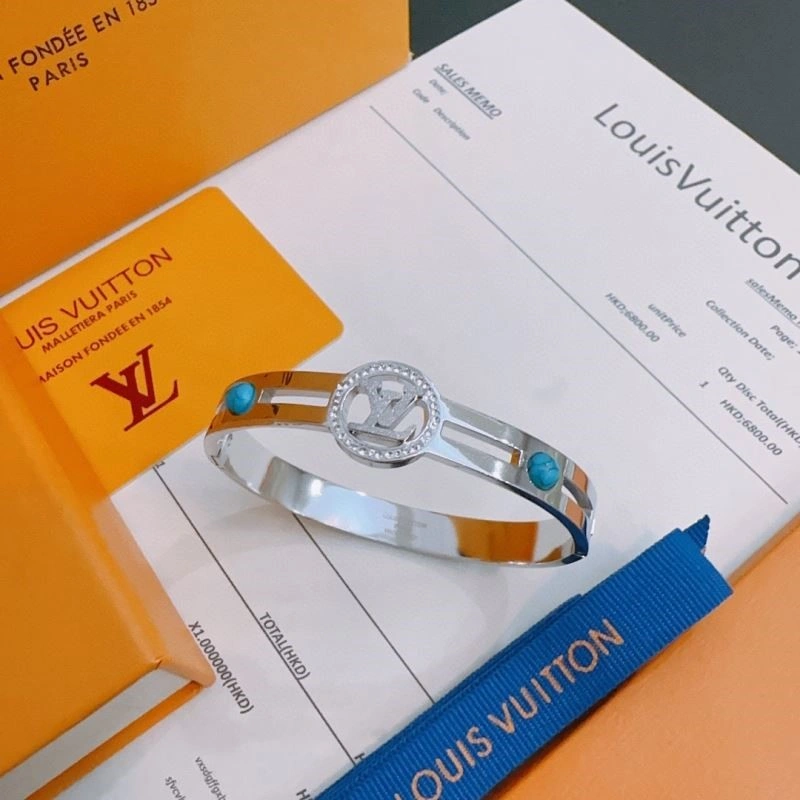 Louis Vuitton Bracelets MultiPurpose 249932