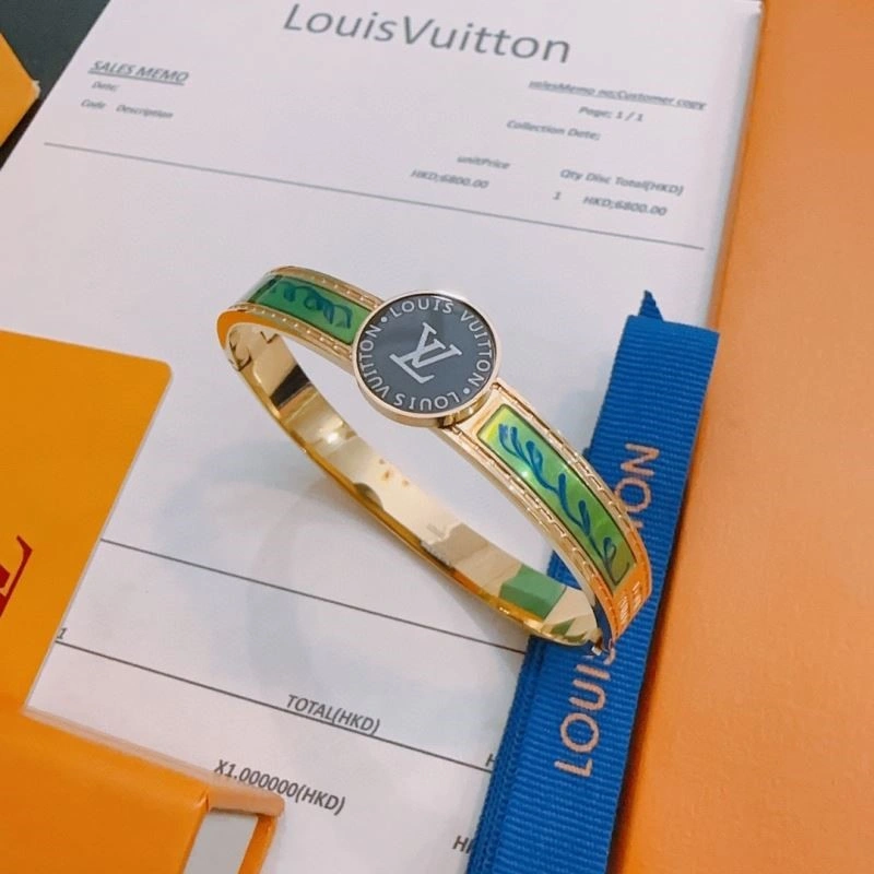 ModernLook Louis Vuitton Bracelets 249922