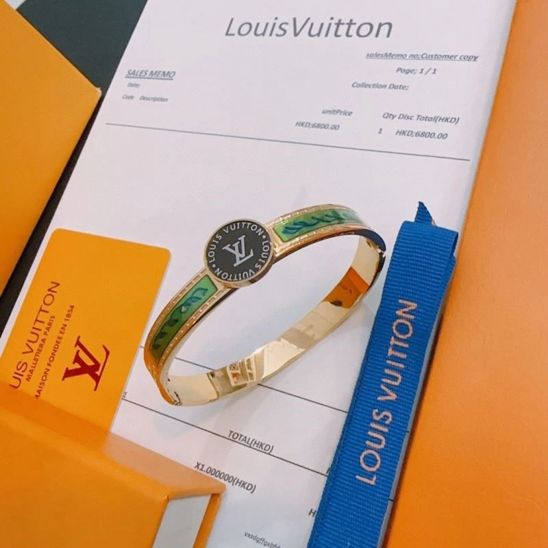 ModernLook Louis Vuitton Bracelets 249922