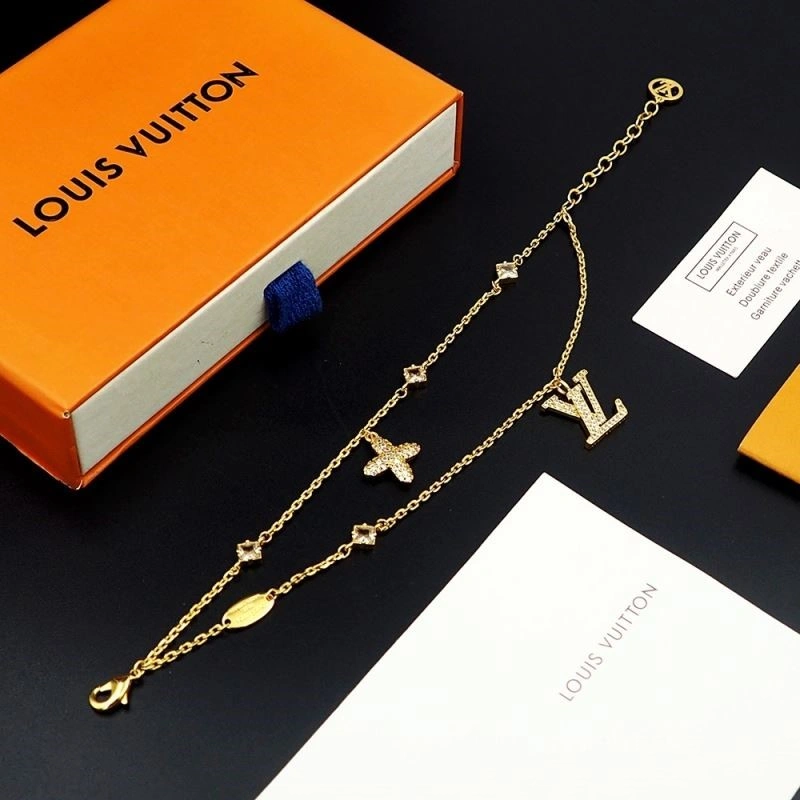 Unisex Louis Vuitton Bracelets 249943