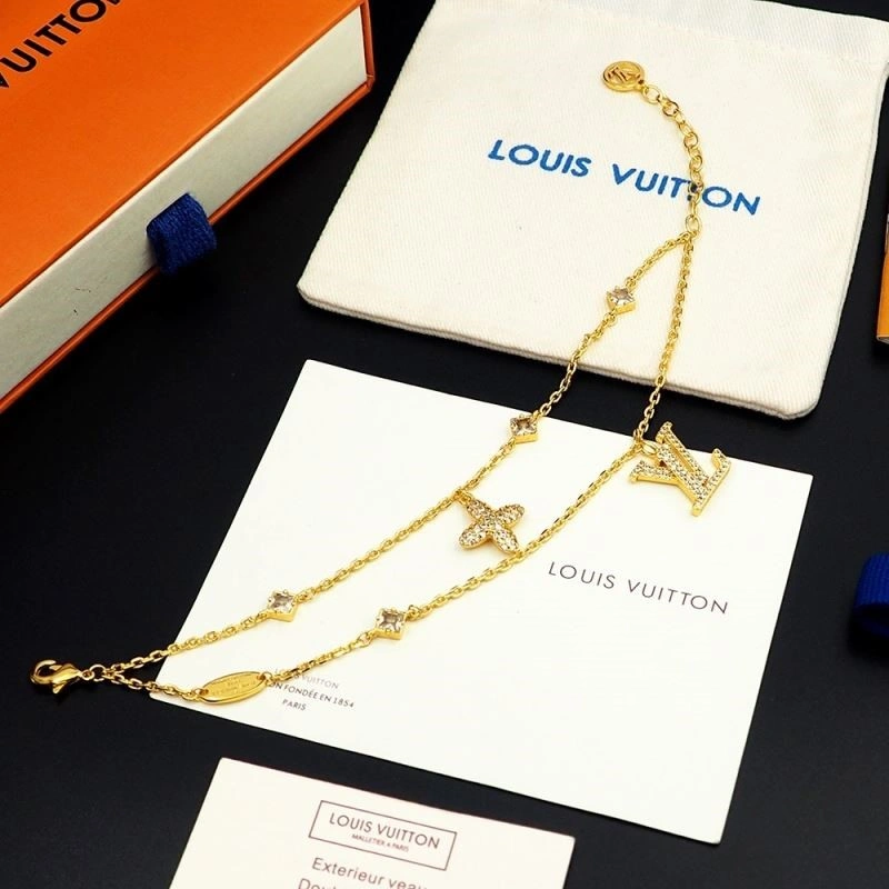 Unisex Louis Vuitton Bracelets 249943