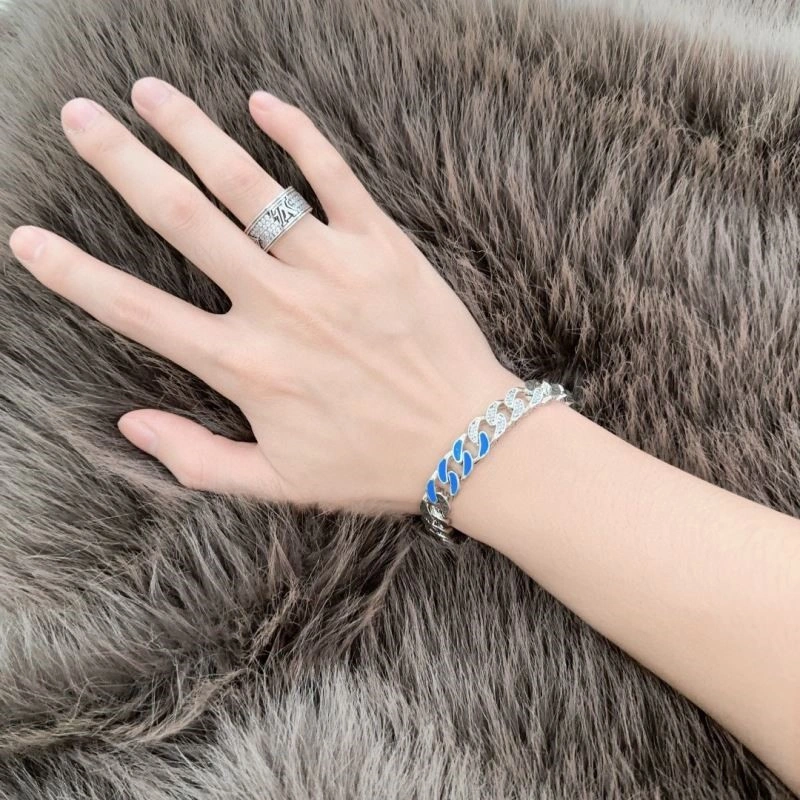 Louis Vuitton Bracelets Lightweight 249942
