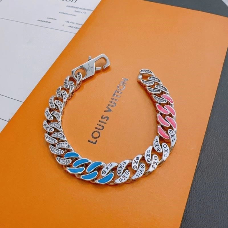 Louis Vuitton Bracelets Lightweight 249942