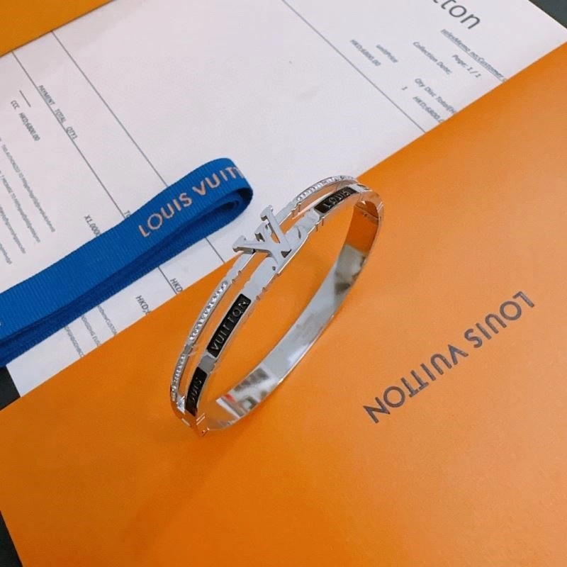 Louis Vuitton Bracelets TopPick 249915