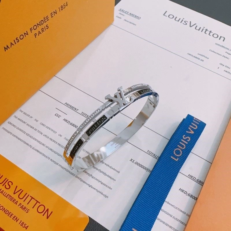 Louis Vuitton Bracelets TopPick 249915